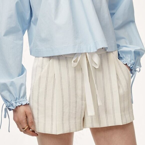 Aritzia Wilfred Exergue Short - Picture 2 of 2